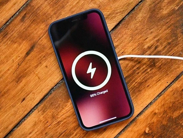 锡林郭勒苹果手机维修分享iPhone 12可以随便充电吗 